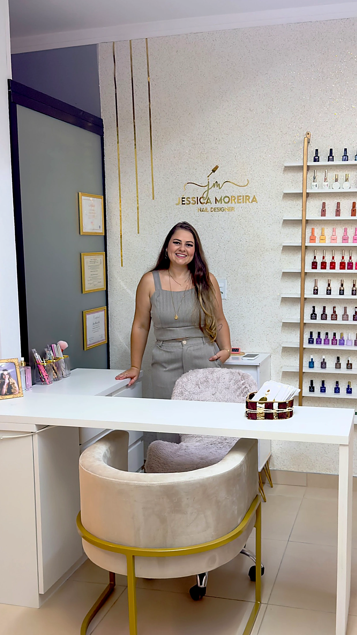 Detalhe do espaço profissional de Jéssica Moreira